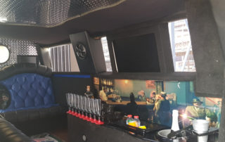 Interior de Limosina para eventos de SKYTOURBCN en helipuerto de Barcelona